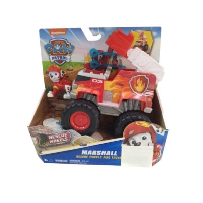 véhicule avec figurine...