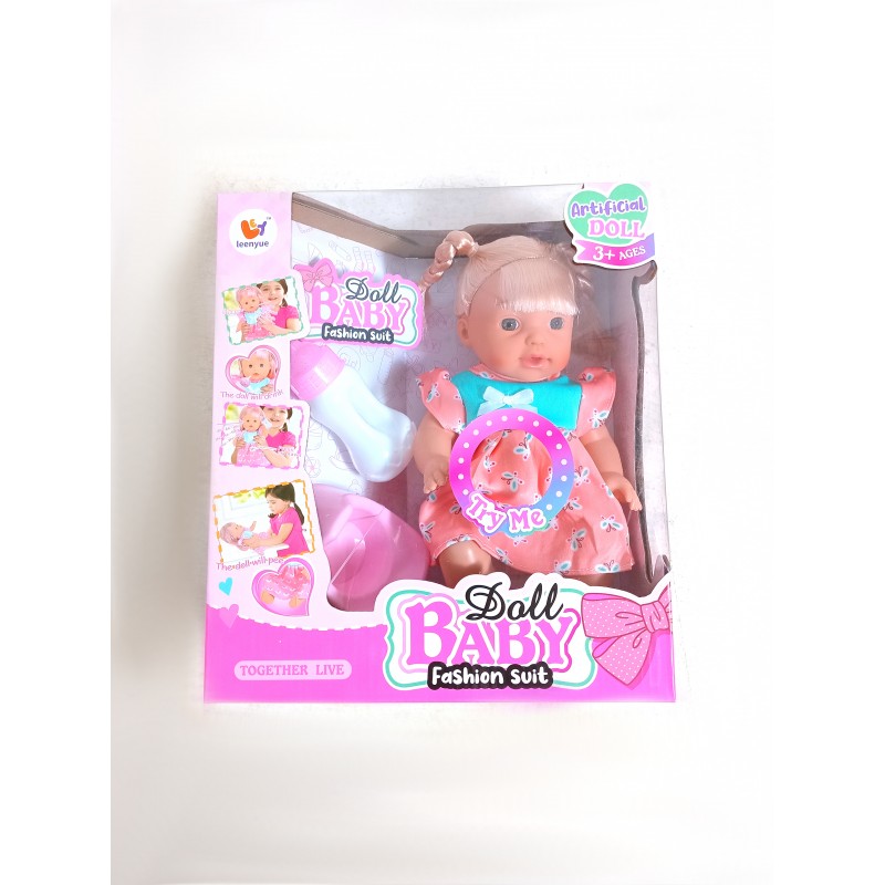poupee avec accessoires en coffret HX61814